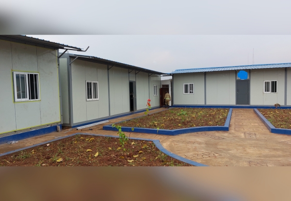 Pre Fabricated Building Structurer for Housing and Camps