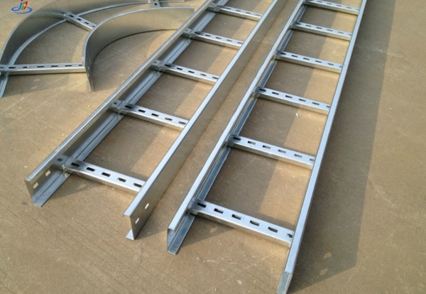 Cable tray