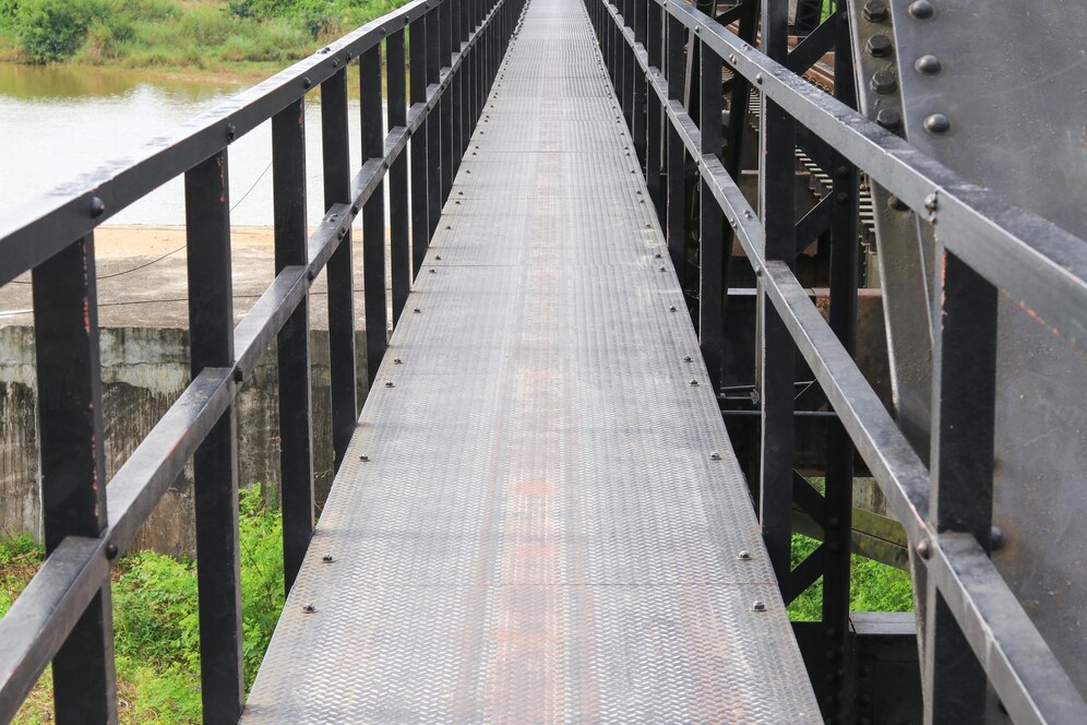 Steel - Metal Walkways